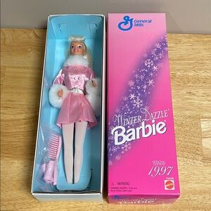 Winter Dazzle Barbie 1997 New in Box